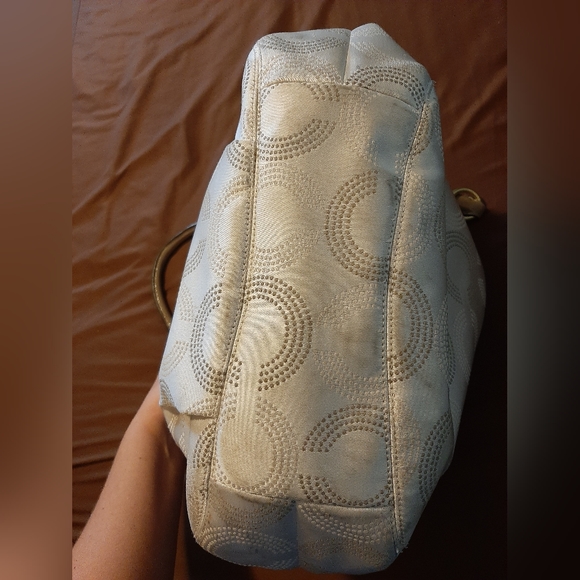 Coach purse - Picture 7 of 10